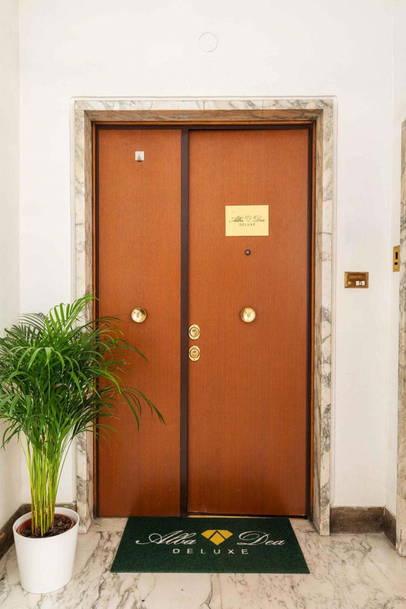 Albadea Deluxe Roma Exterior foto